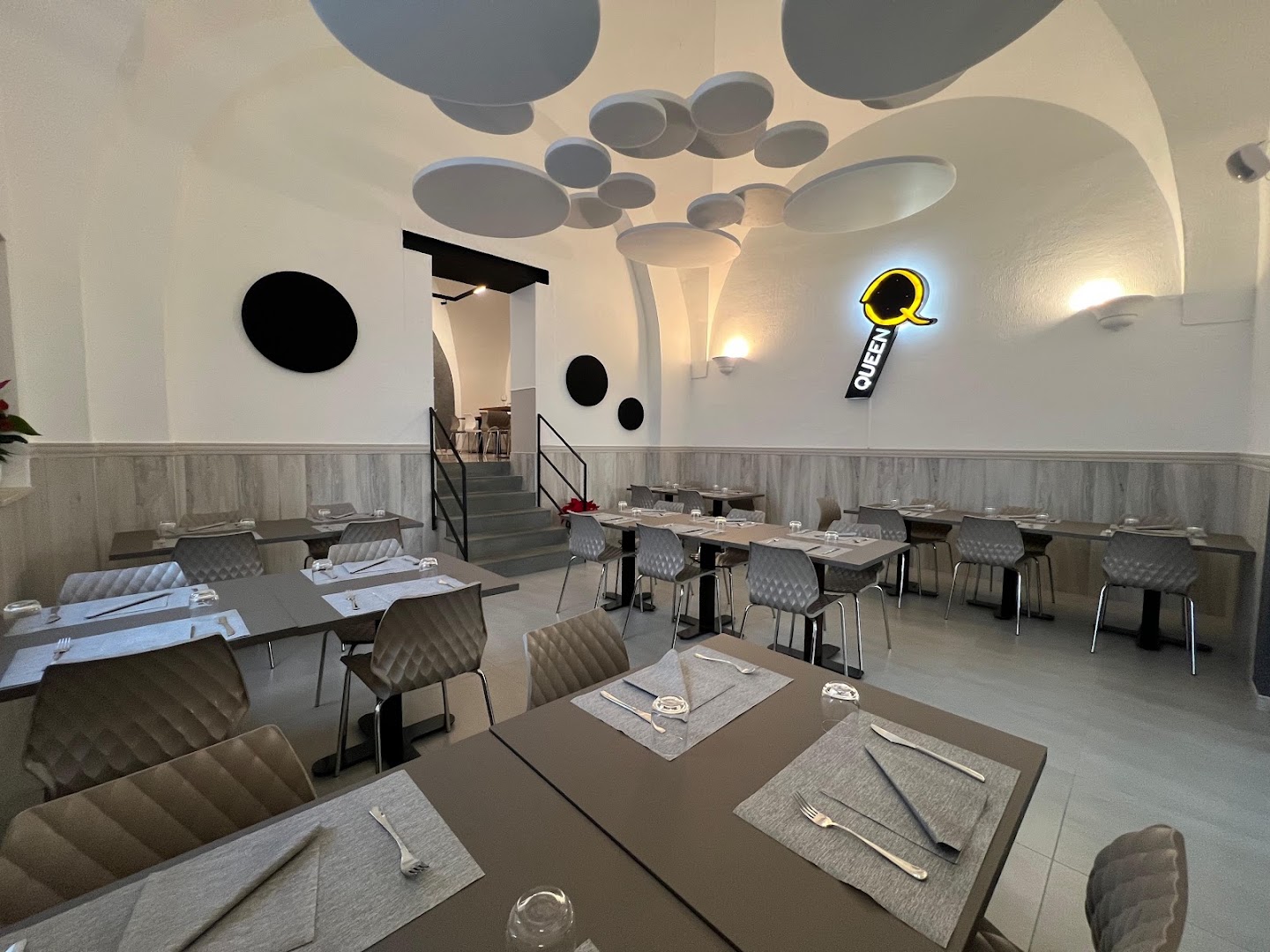 Queen Ristorante & Pizzeria, Lavello