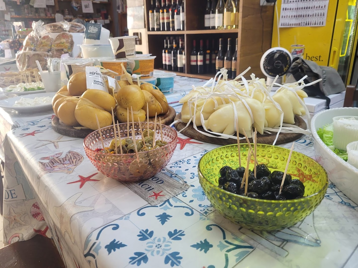 Quelli Del Bar...Alimentari, Ortofrutta, Tabacchi, Edicola
