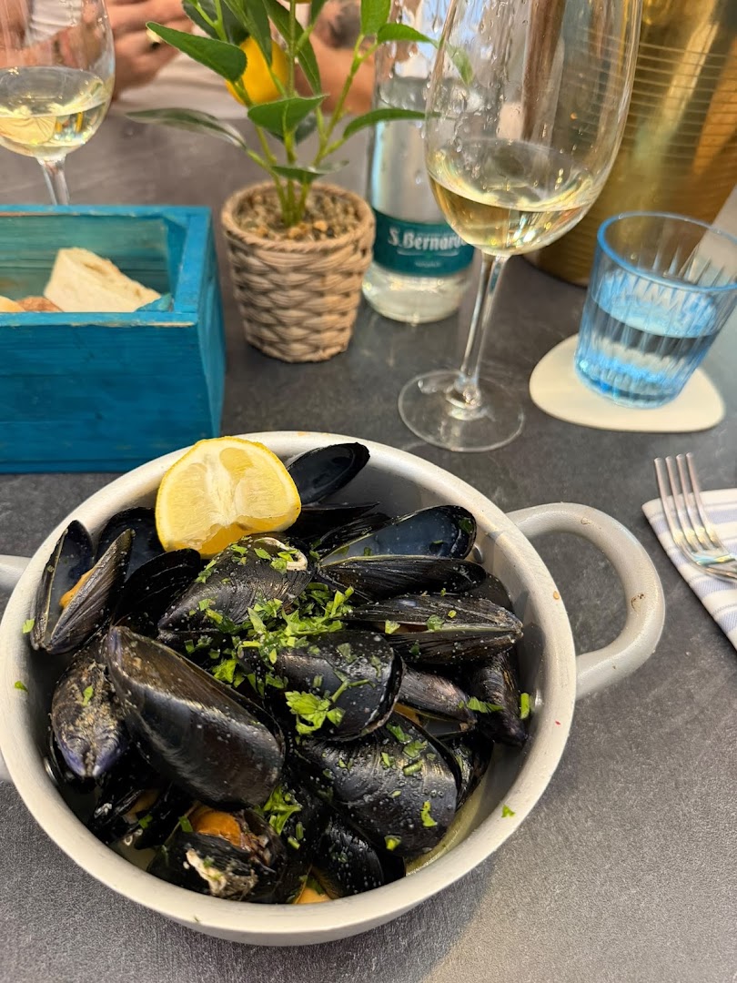 QUI.AMARE RISTORANTE DI PESCE, Cerro Maggiore