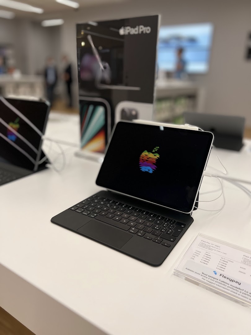 R-Store Catanzaro C.C. Due Mari | Apple Premium Reseller e Centro Assistenza Autorizzato