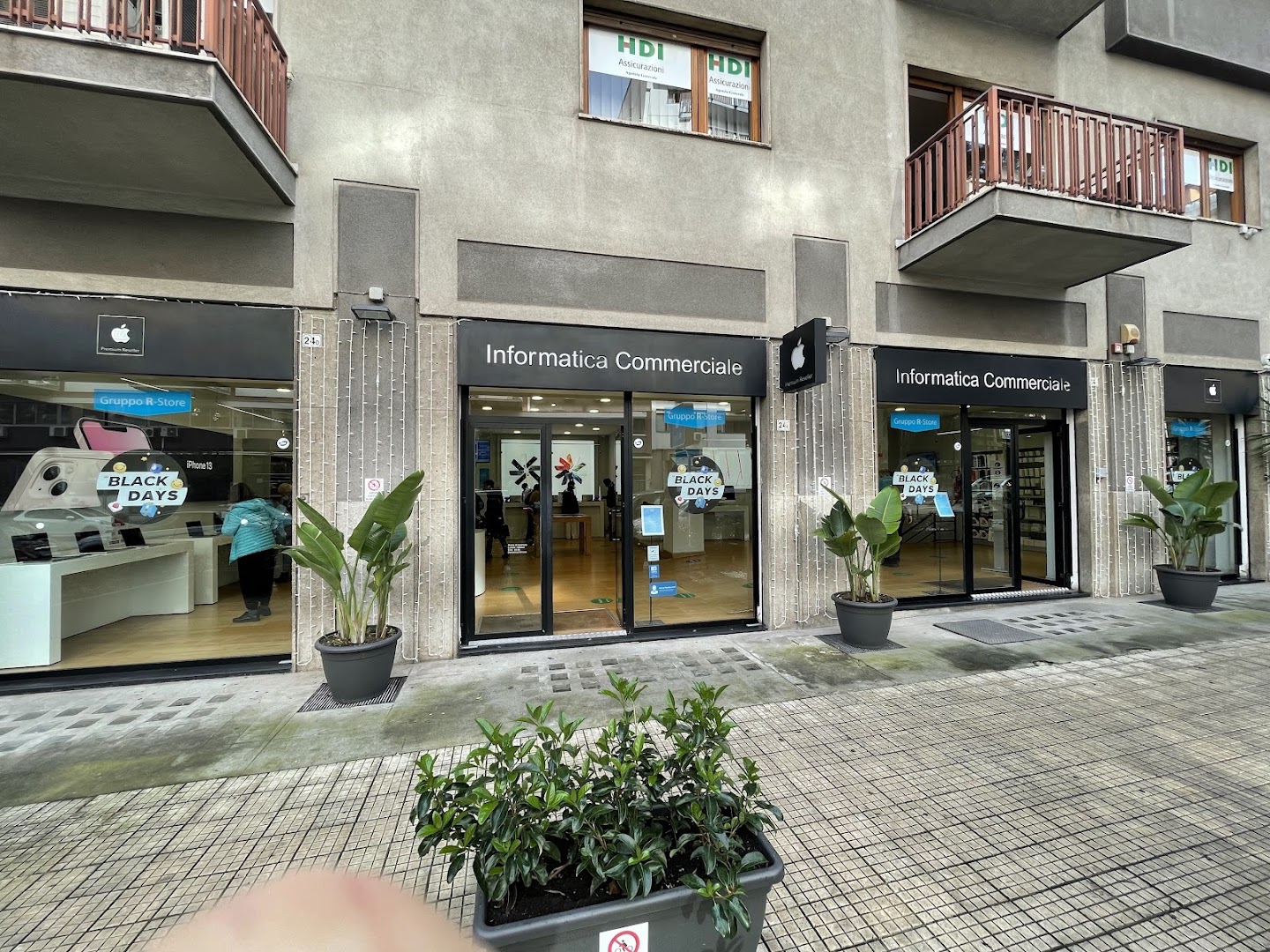 R-Store Palermo Notarbartolo | Rivenditore Autorizzato Apple e Centro Assistenza Autorizzato Apple, Palermo