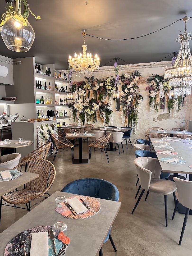 Rabbit Rabbit Bistrot