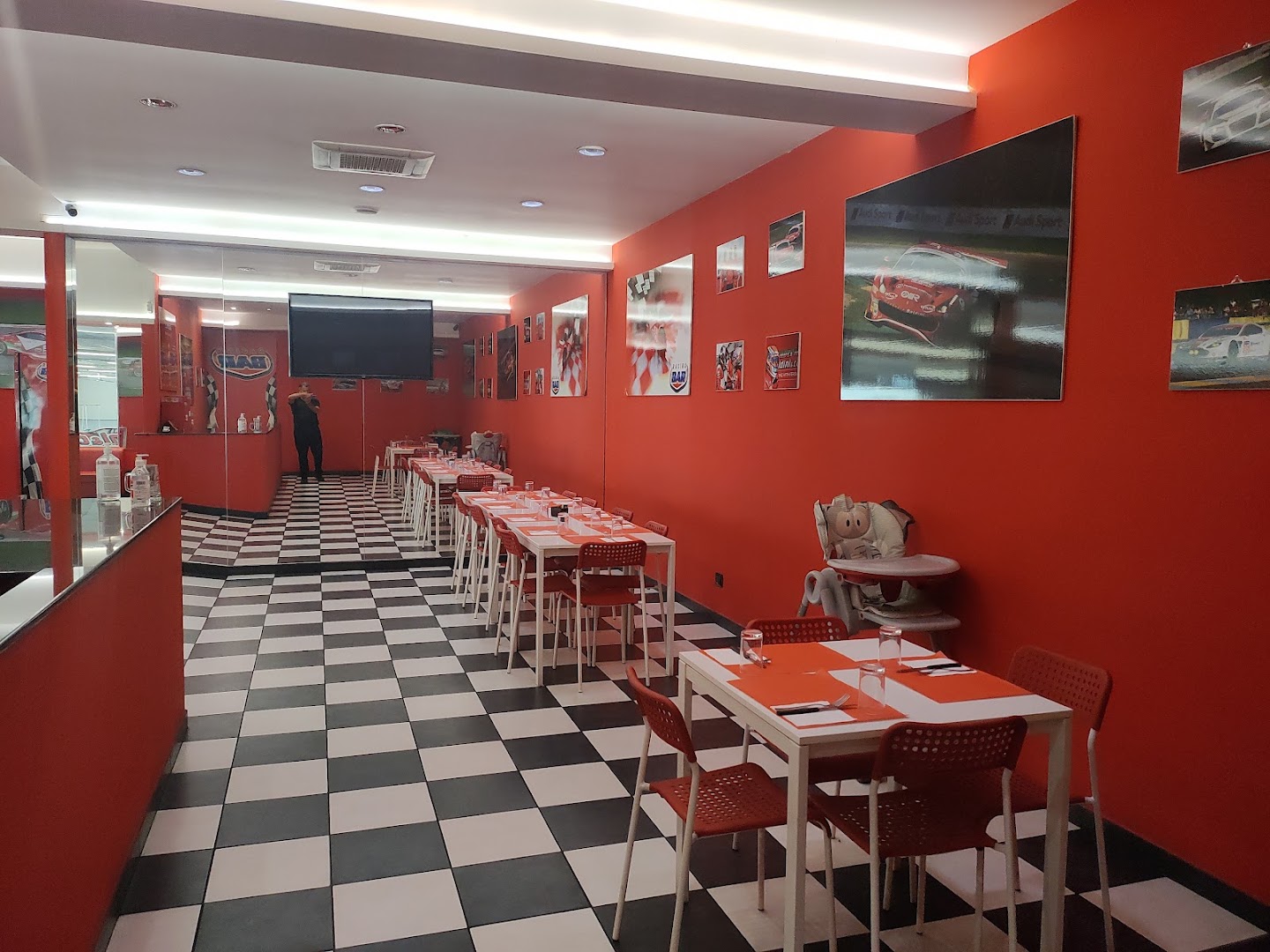 Racing Bar