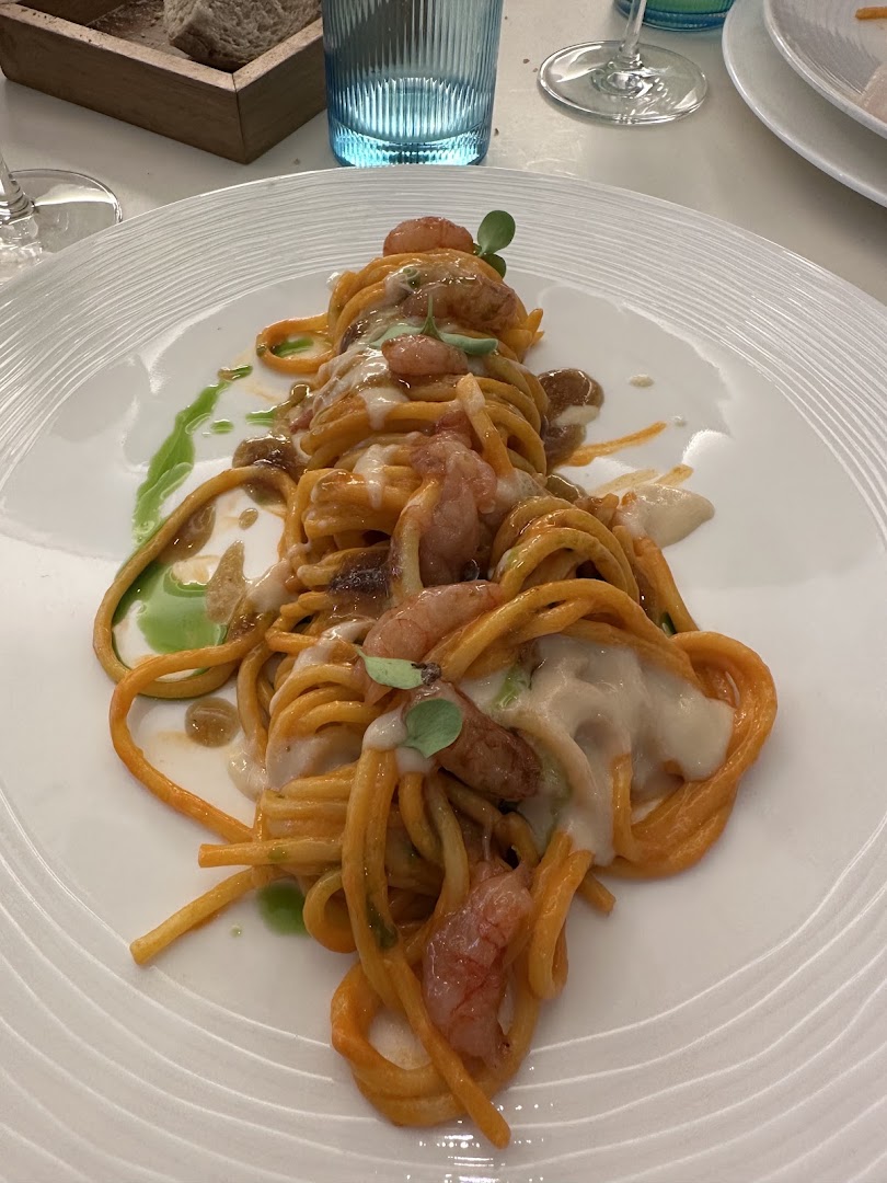 Rafel Restaurant & Lounge Bar
