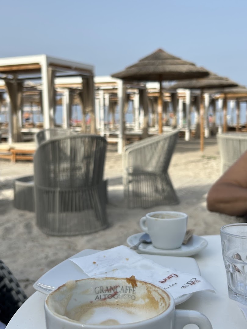 Rafel Restaurant & Lounge Bar