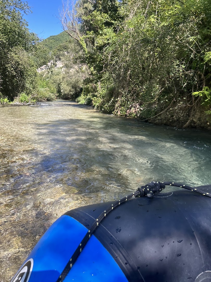 Rafting Nomad