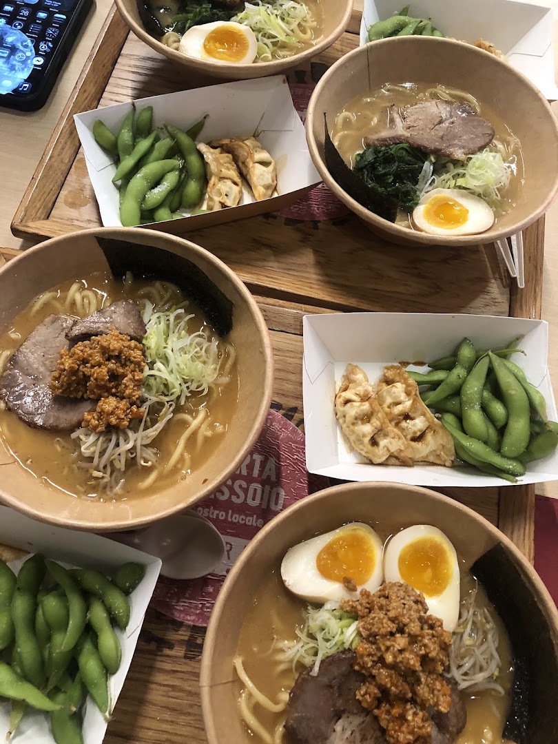 Ramen Bar Akira - C.C. Merlata Bloom