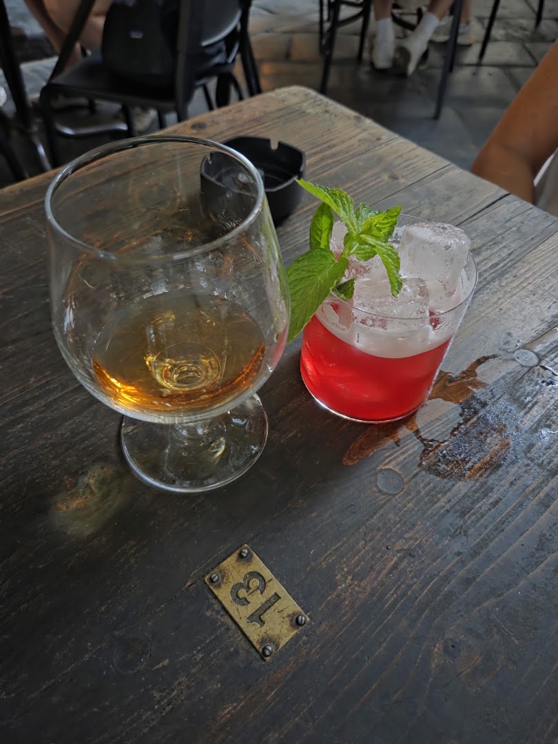 Razmataz | Wine Bar Catania