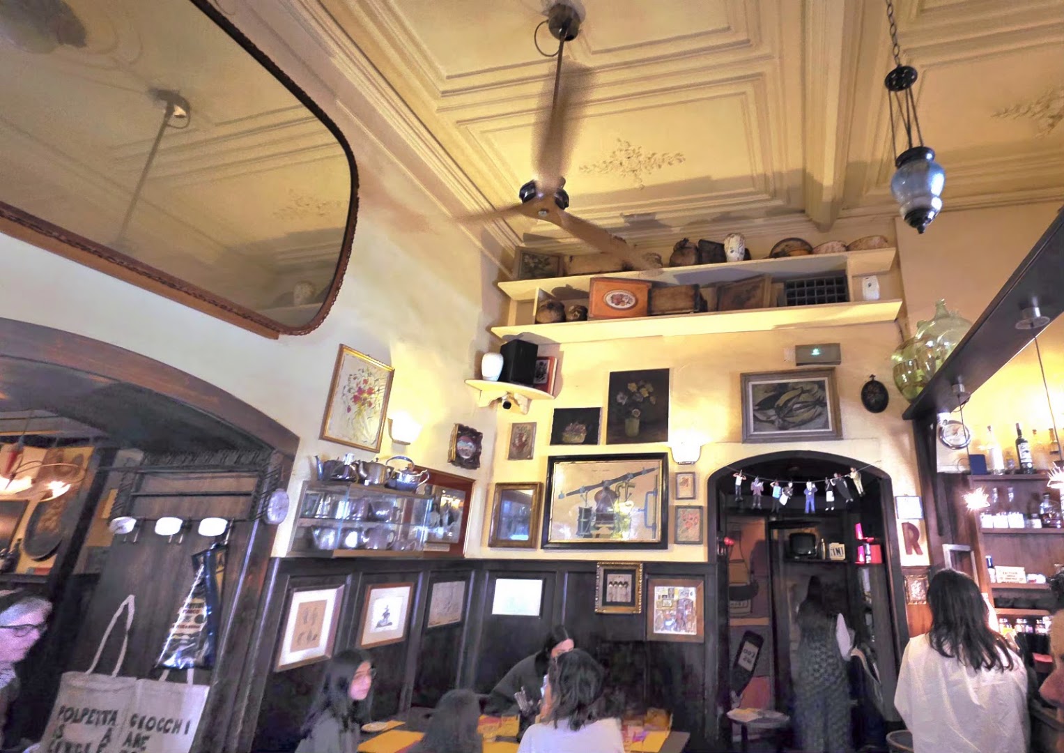 Razmataz | Wine Bar Catania