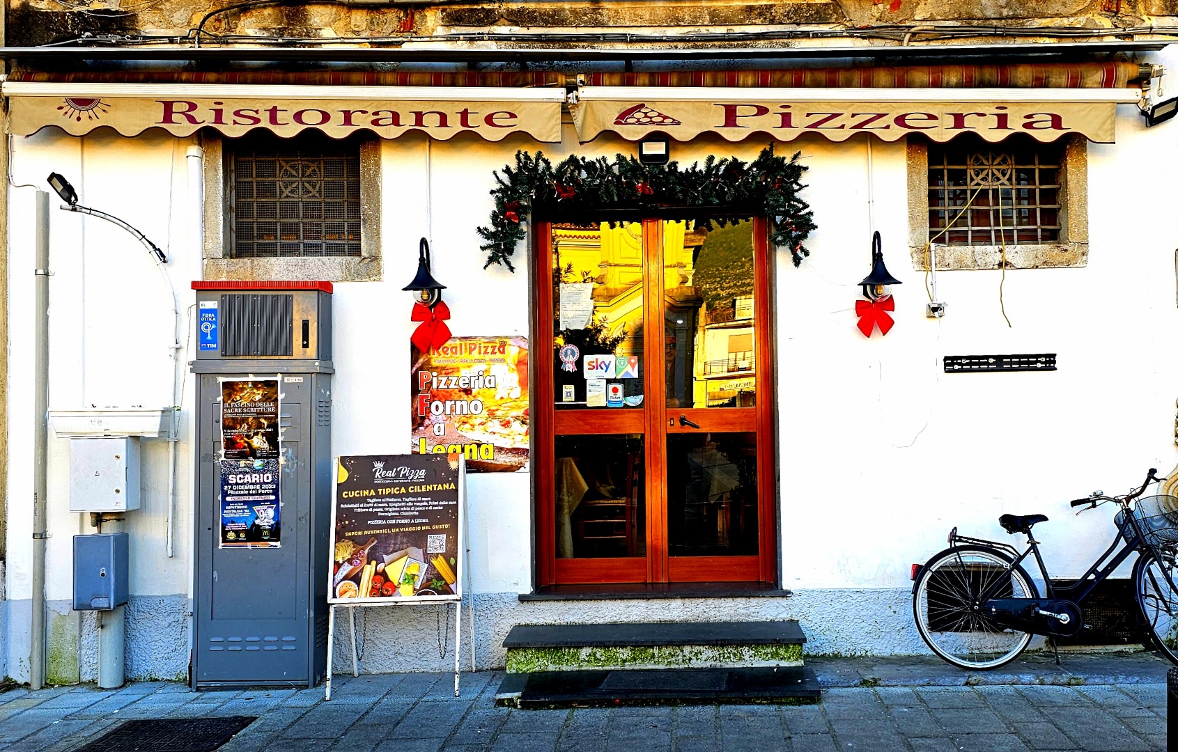 Real Pizza, Sapri