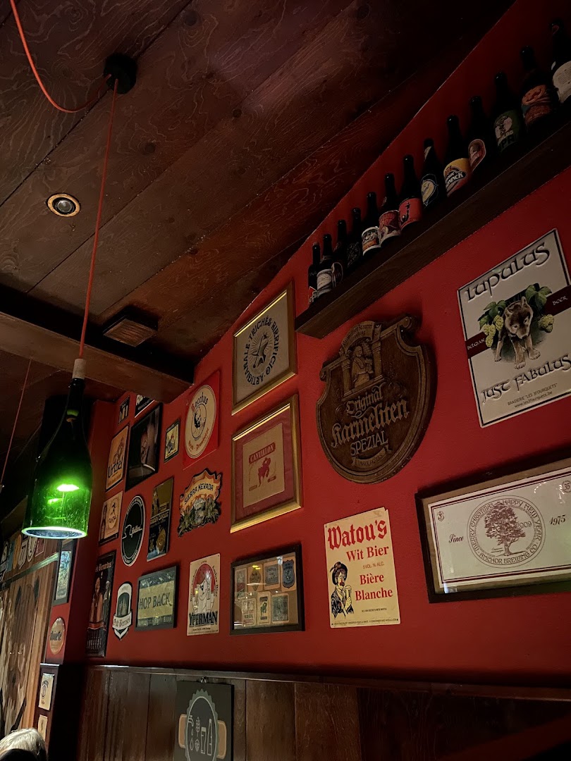 Red Bear Pub