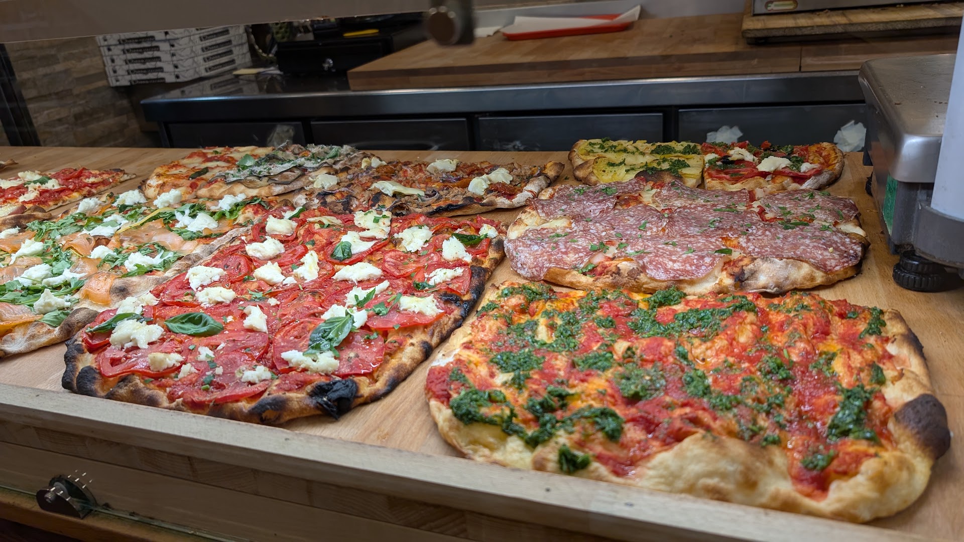 Red Pizza • Roma Trastevere