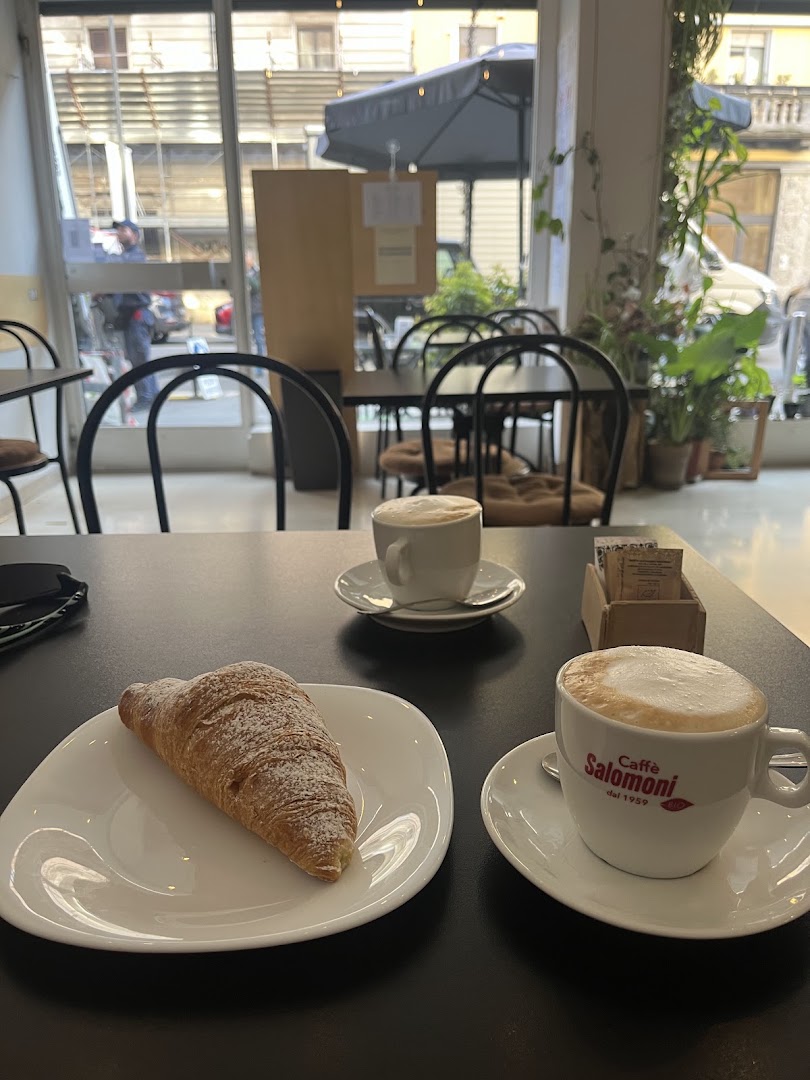 Reese Cafe, Milano