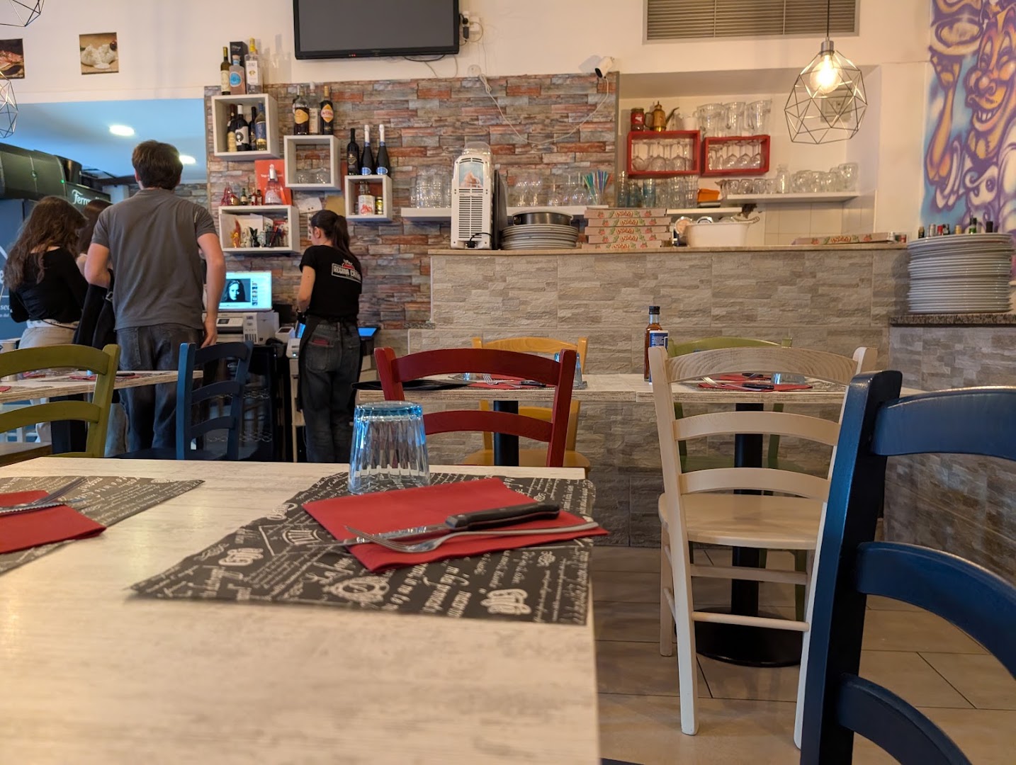 Regina Catarì, Milano