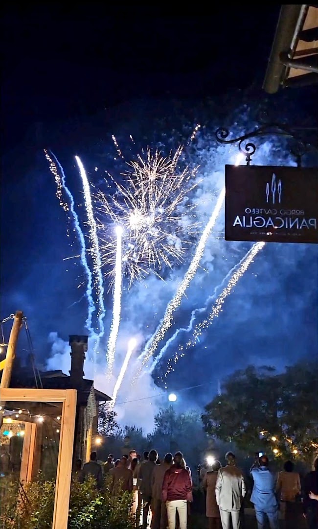 Regina dei fuochi d' artificio Nocera Umbra/Foligno