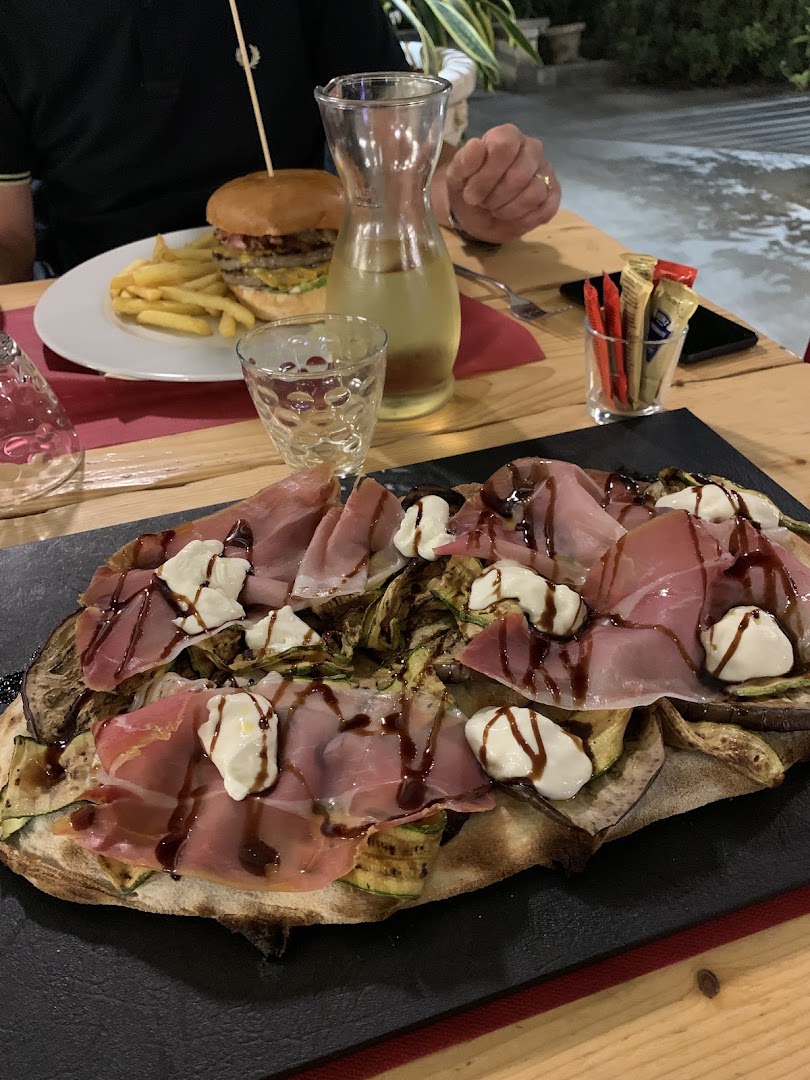 Regina Maja, Scafa