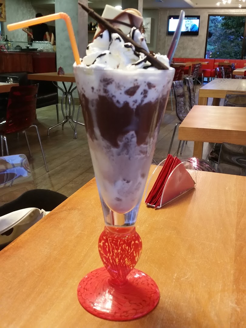 Relax Time Minigolf - Miniaturegolf con annesso Gelateria Artigianale e ristorante.
