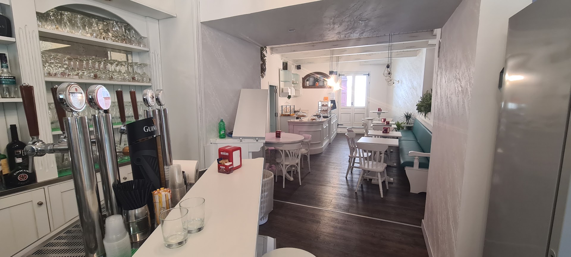 RELISH - Eatery & Bar
