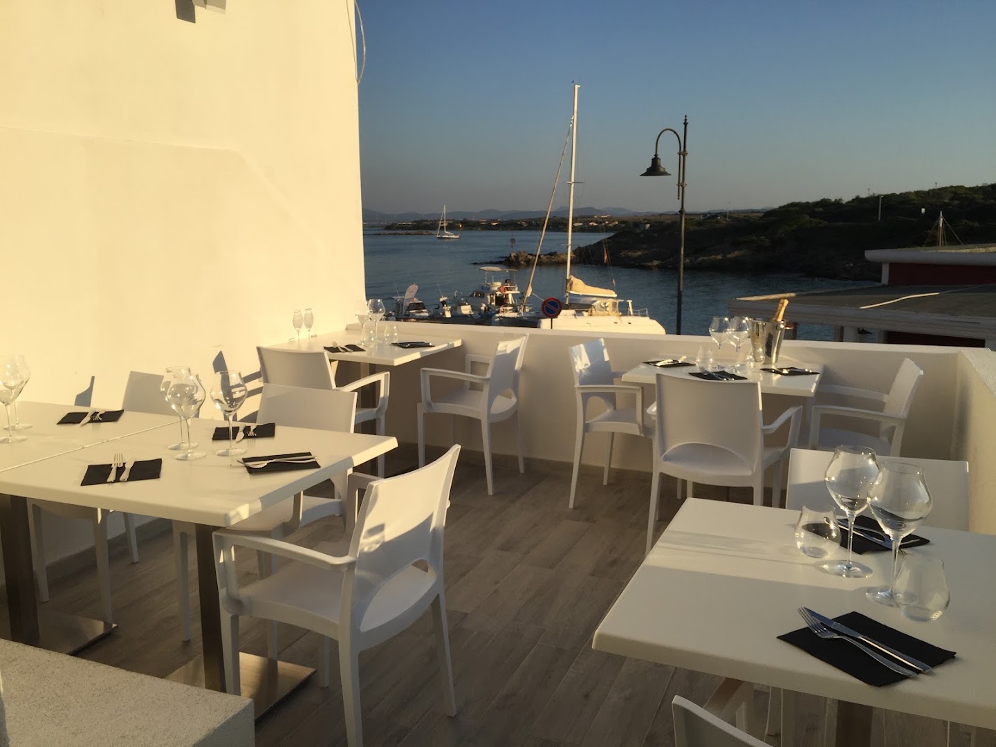 Rena Mar | Cafè & Restaurant Stintino