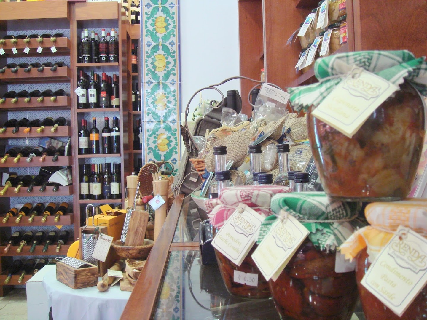 Renda, Enoteca - Salumeria