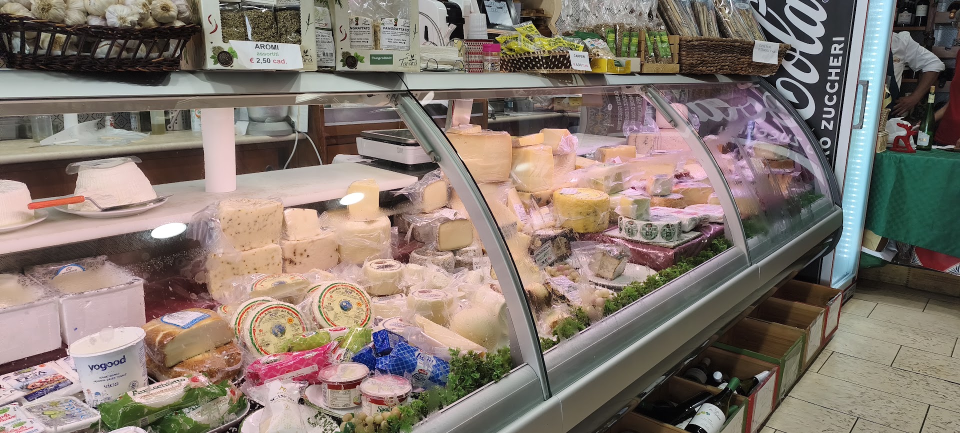 Renda, Enoteca - Salumeria
