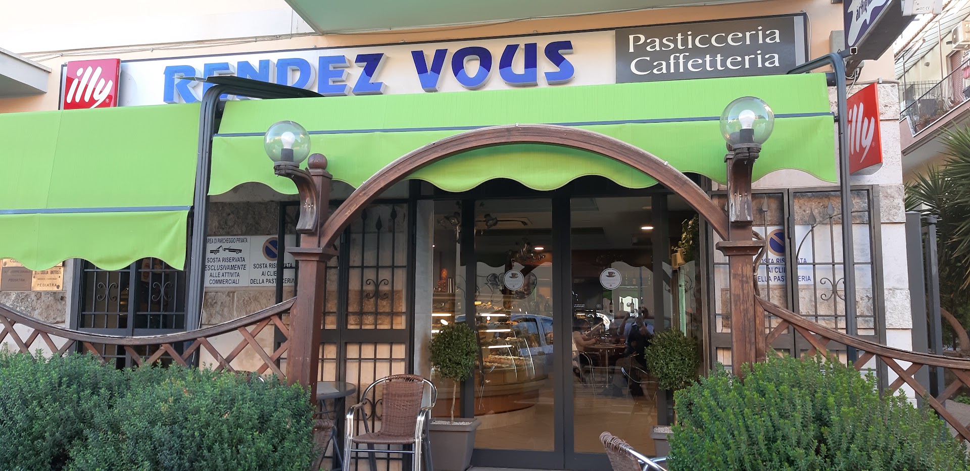 Rendez Vous Bar Pasticceria Gelateria