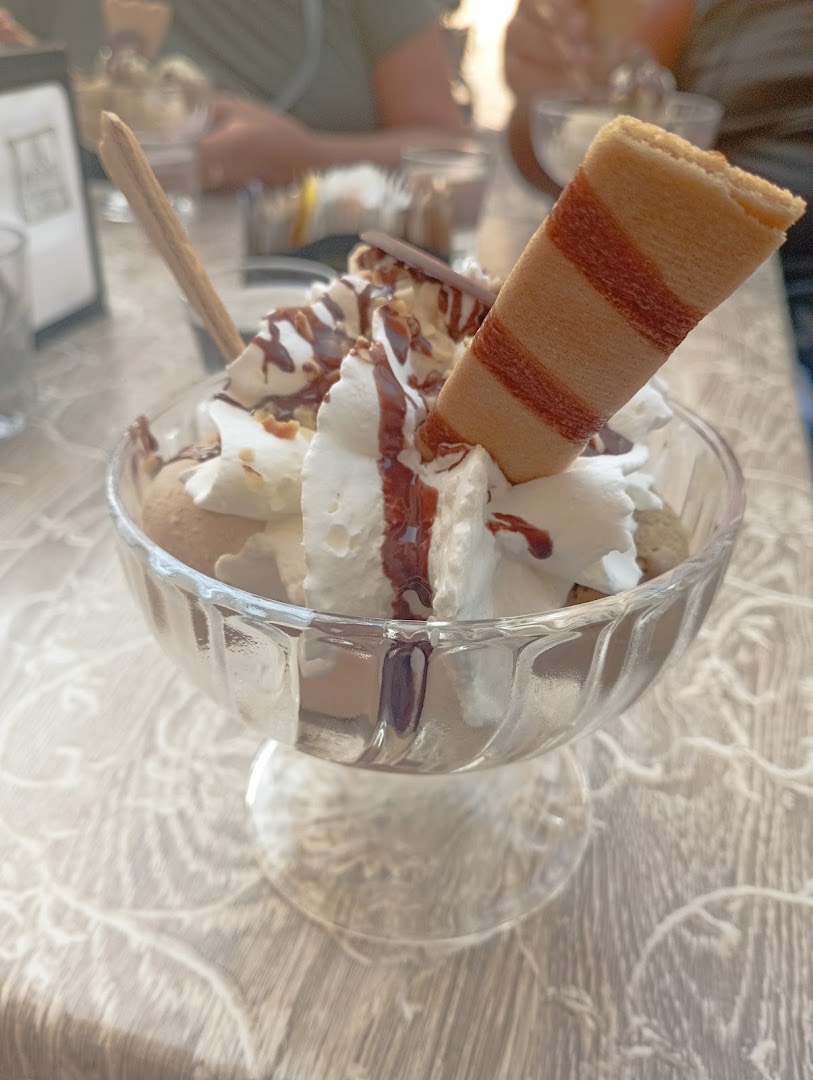 Renè Gelateria Bar