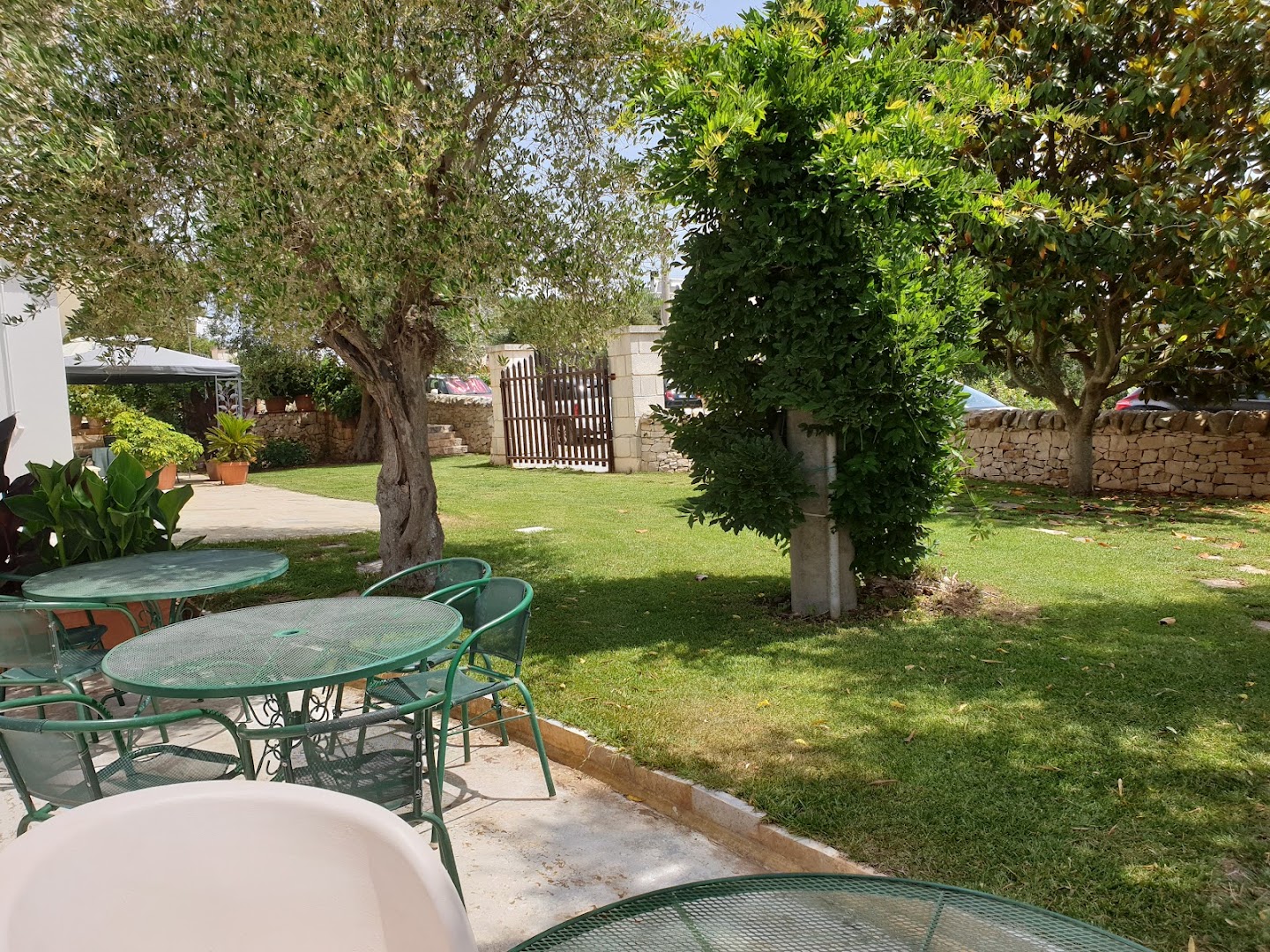 Residenza Aurora - Piscina pubblica e Case Vacanze tra Ostuni e Martina Franca