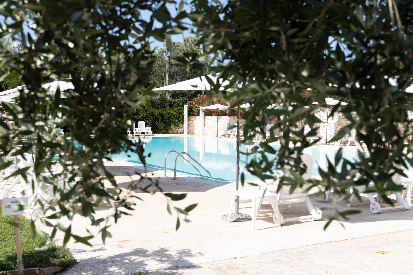 Residenza Aurora - Piscina pubblica e Case Vacanze tra Ostuni e Martina Franca
