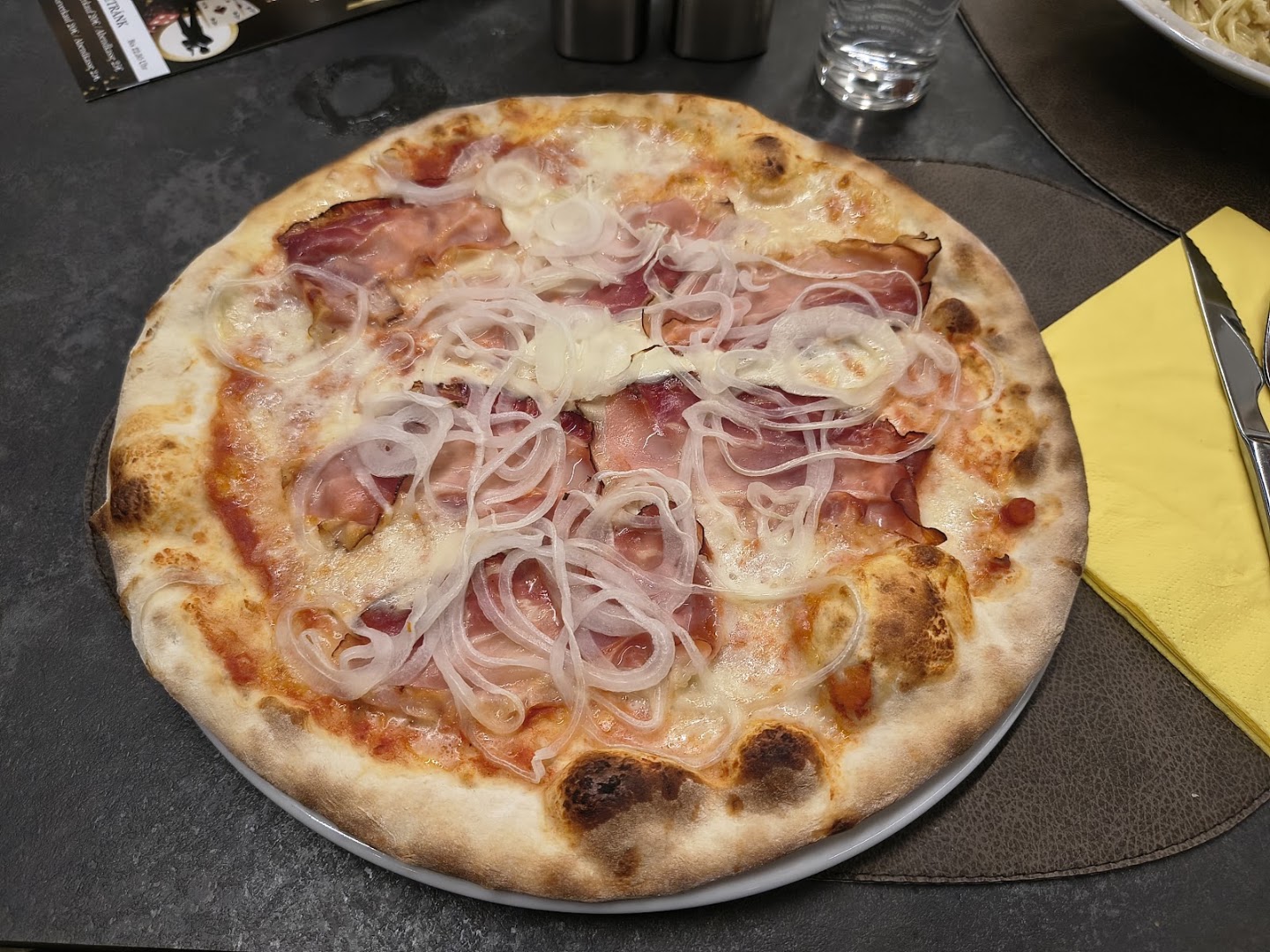 Restaurant Pizzeria Bürgerstube Tramin