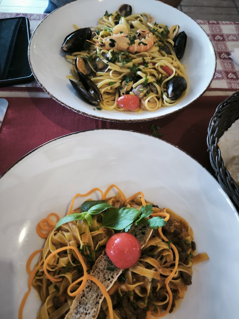 Restaurant Pizzeria Latscher Stube
