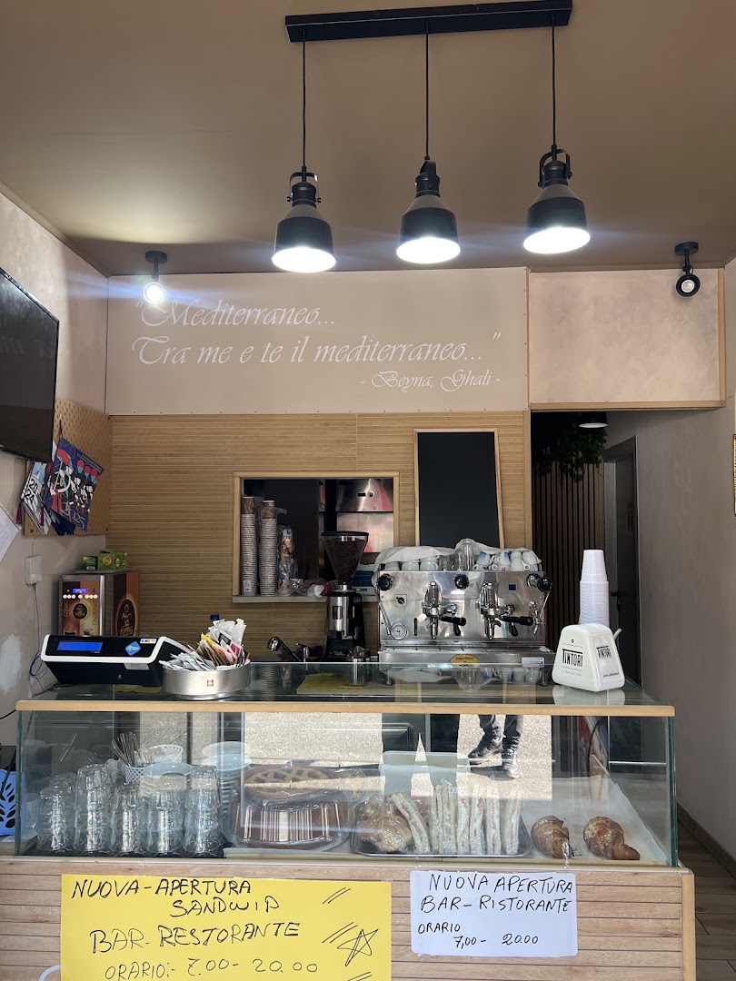 Restaurant 𝗬𝘂𝗺𝗶 𝗦𝘂𝘀𝗵𝗶 𝗢𝗹𝗯𝗶𝗮