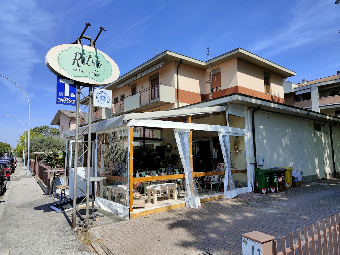 Retrò casa e caffè