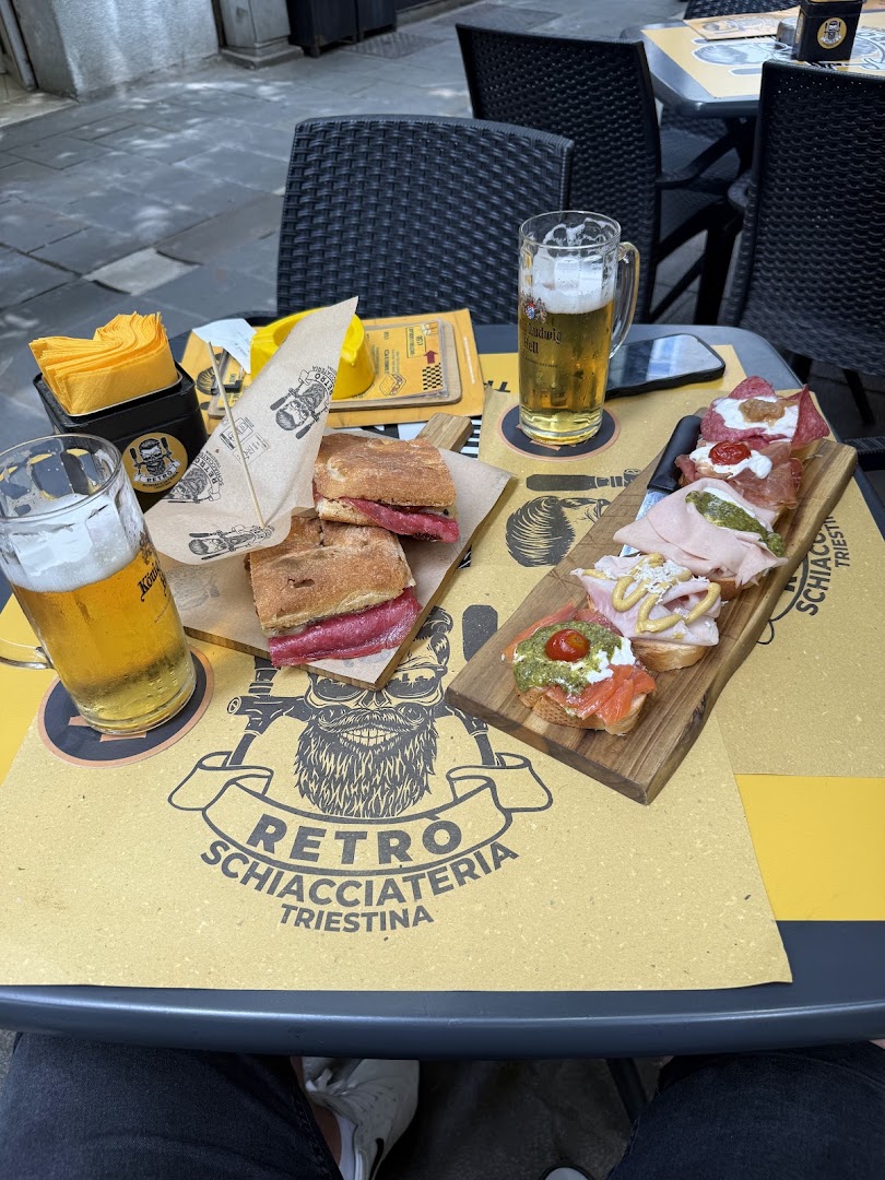 Retró XX settembre - Schiacciateria Triestina