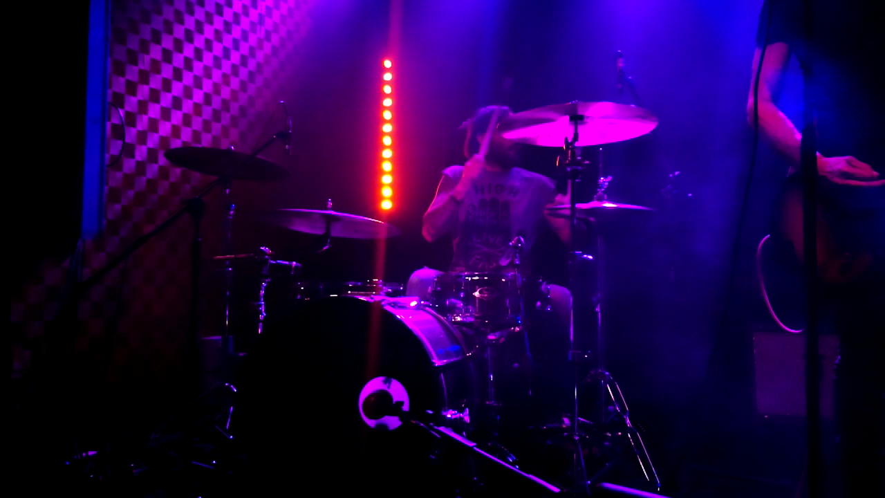 Retronouveau - live music & clubbing