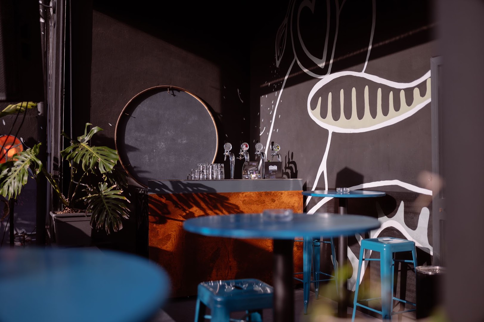 Retronouveau - live music & clubbing, Messina