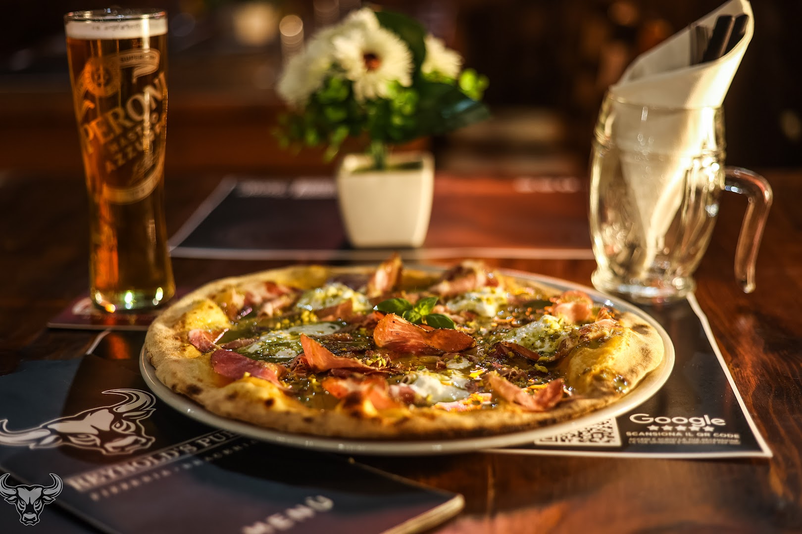 Reynold's Pub