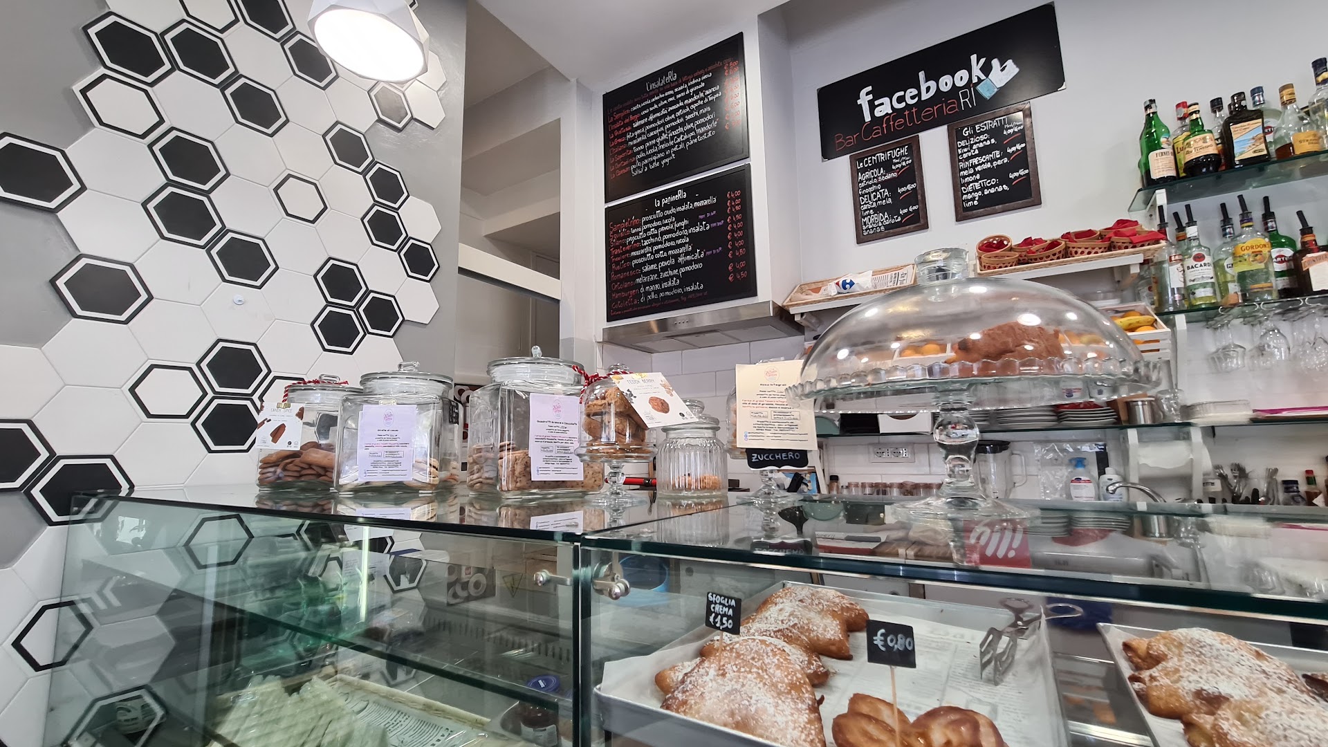 RI' Bar Caffetteria
