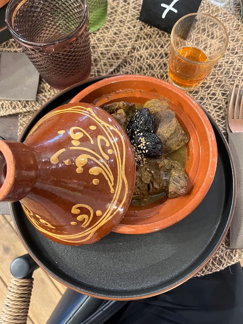 Riad Siesta & Tapas حلال