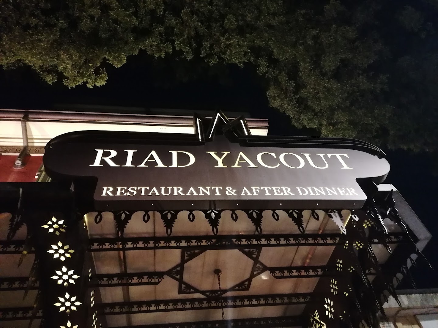 Riad Yacout, Milano