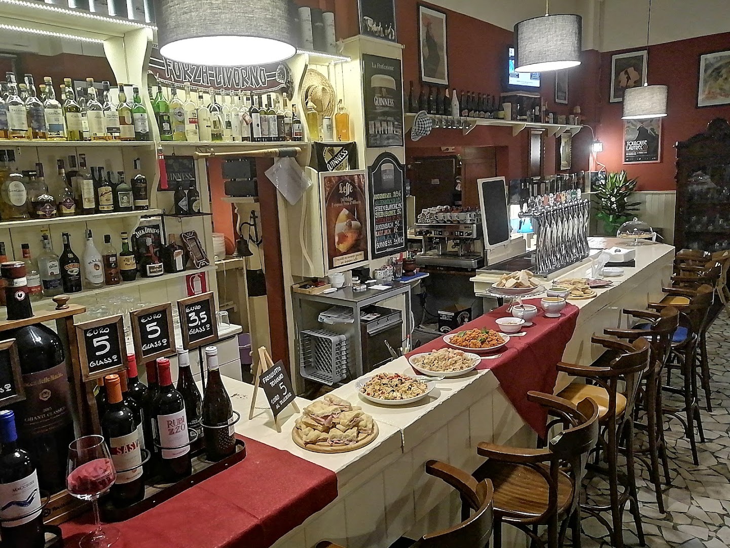 Ribello Gallo Pub Brasserie