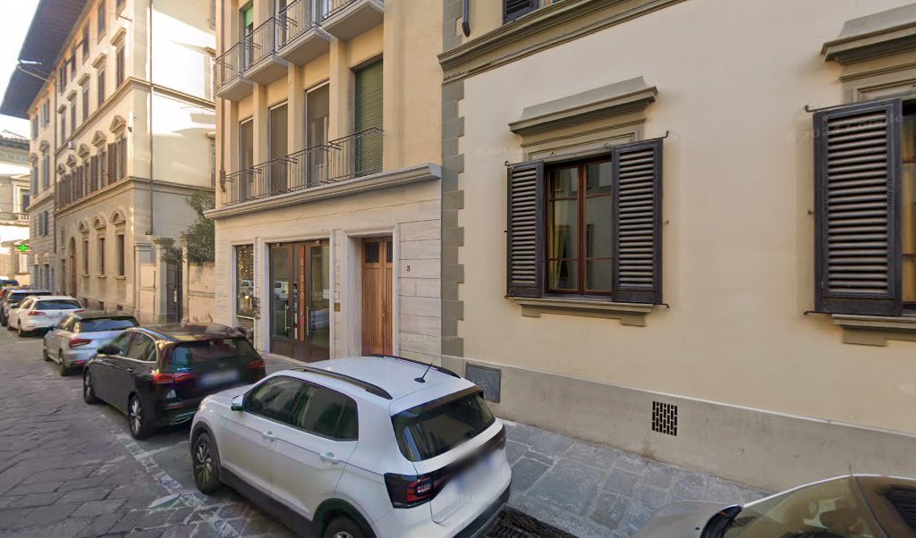 Via Bonifacio Lupi, 5/B R