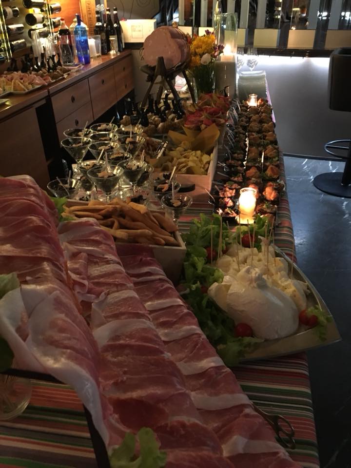 Ribò Two - Wine, Drink & Food. Aperitif Lounge., Angri