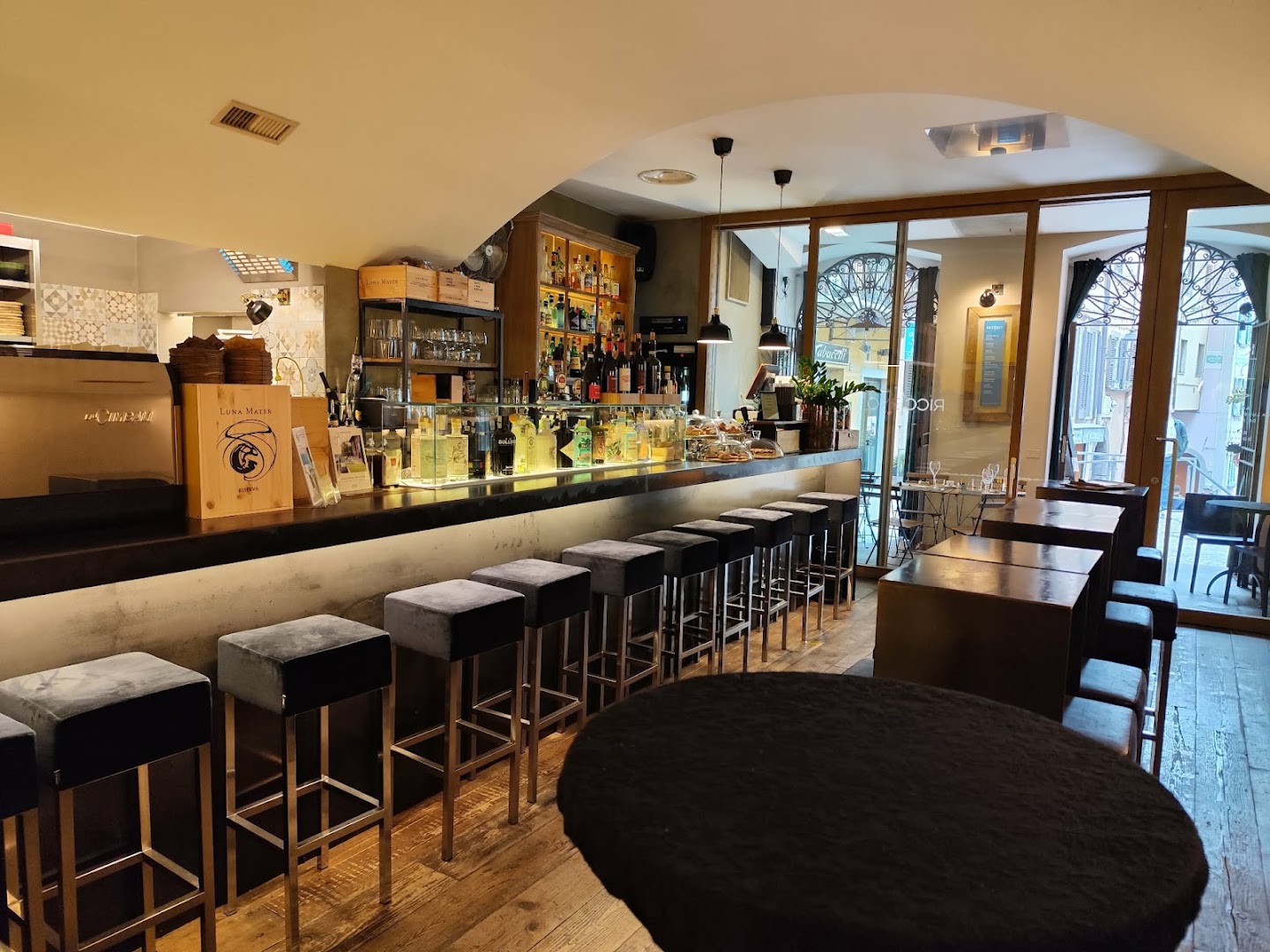 RICCI E NO Bistro