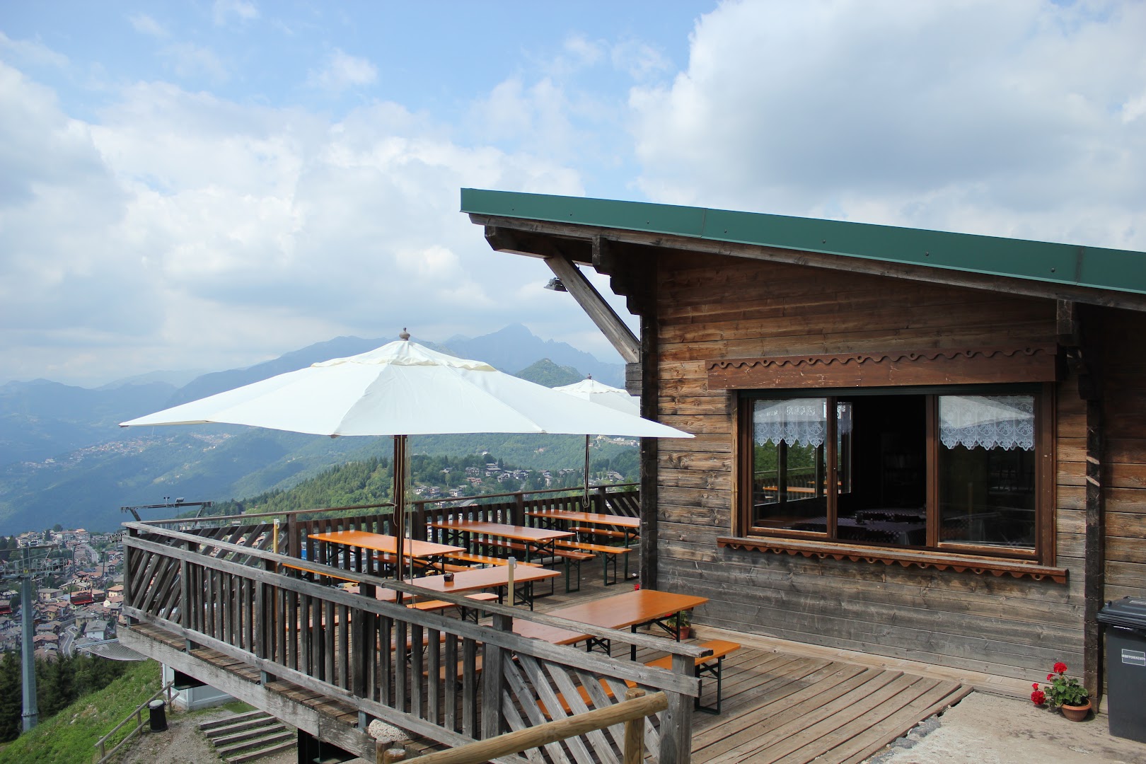 Rifugio 1111, Selvino
