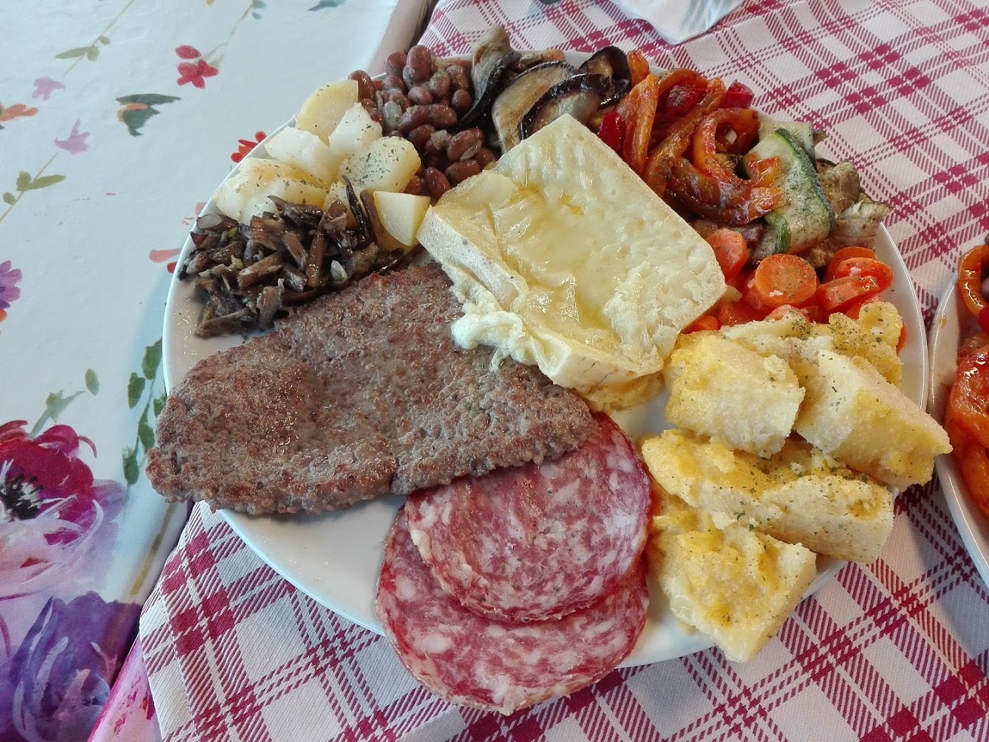 Rifugio Alpino Pian delle Femene