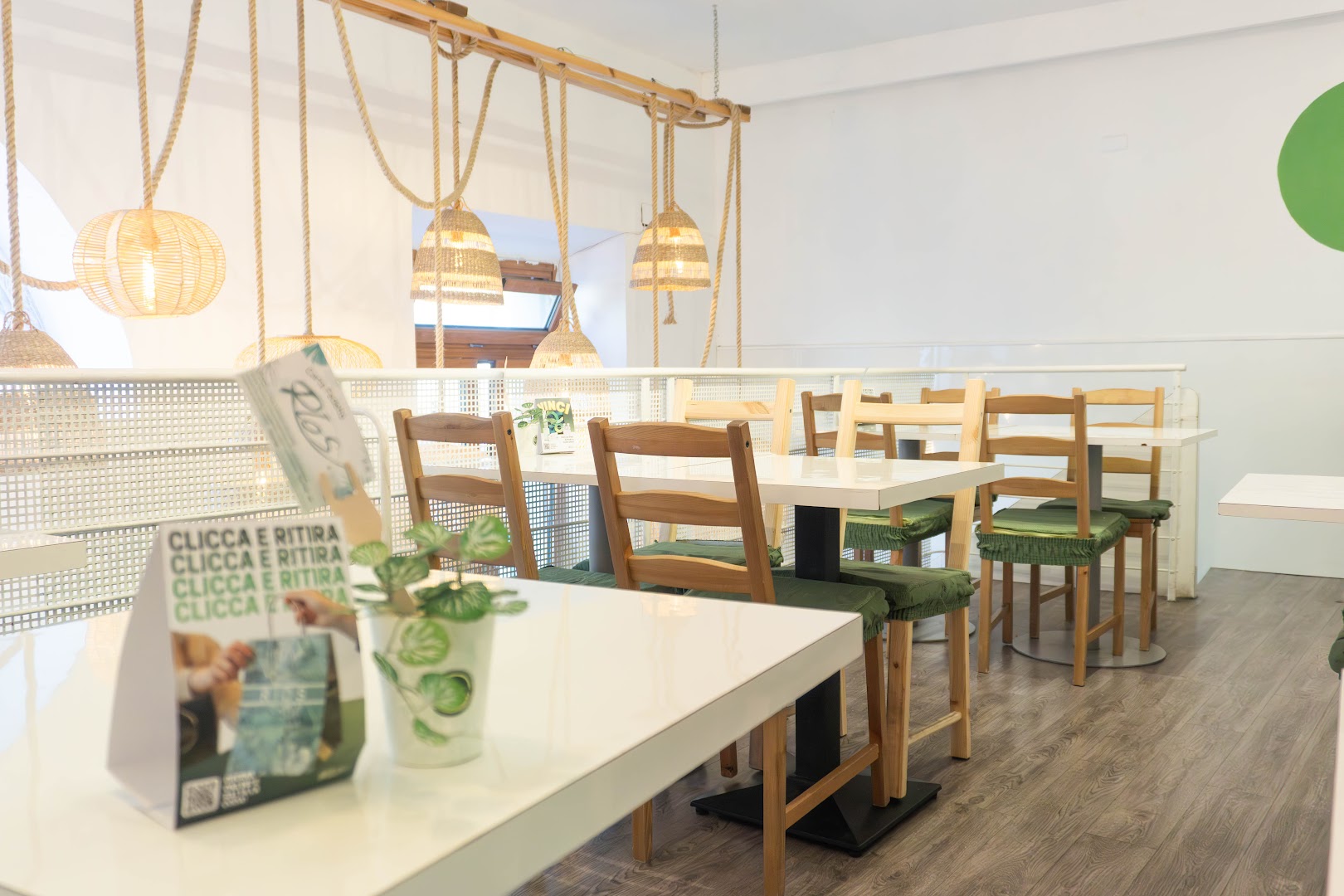 Rios Firenze-SMN (Poké | Sushi | Bubble Tea)