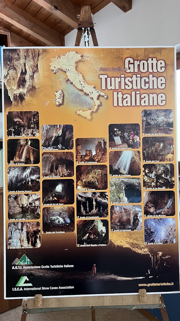 Riserva Naturale delle Grotte di Bossea - Grotte, bar e reception