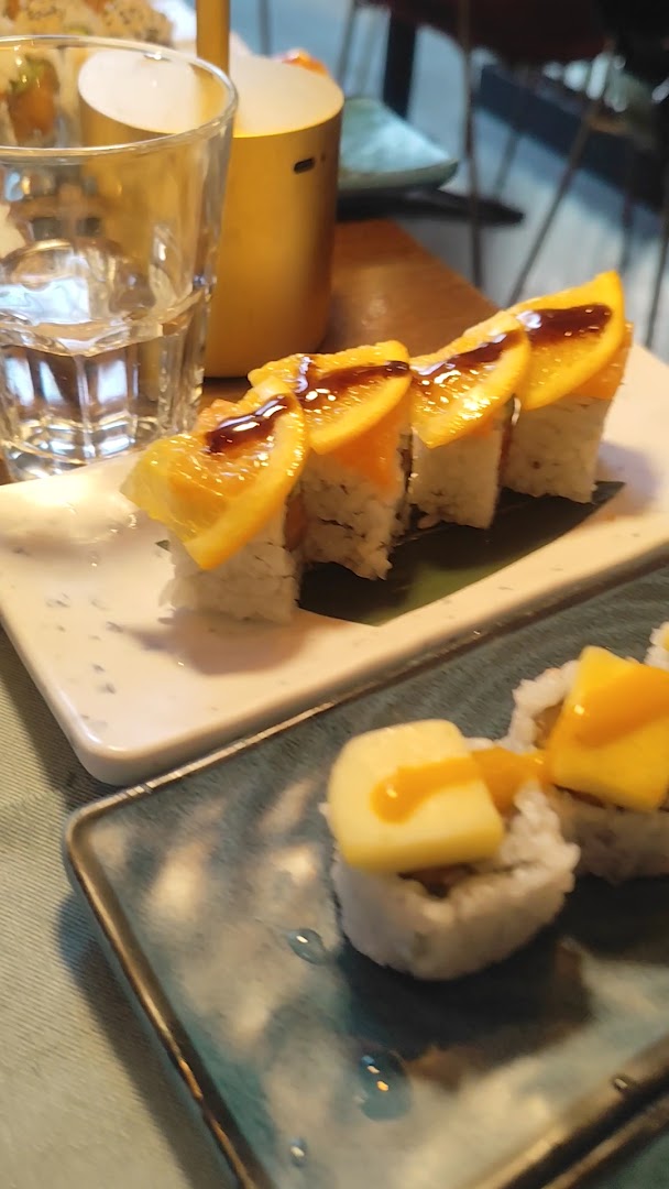 Riso Sushi&Cocktail