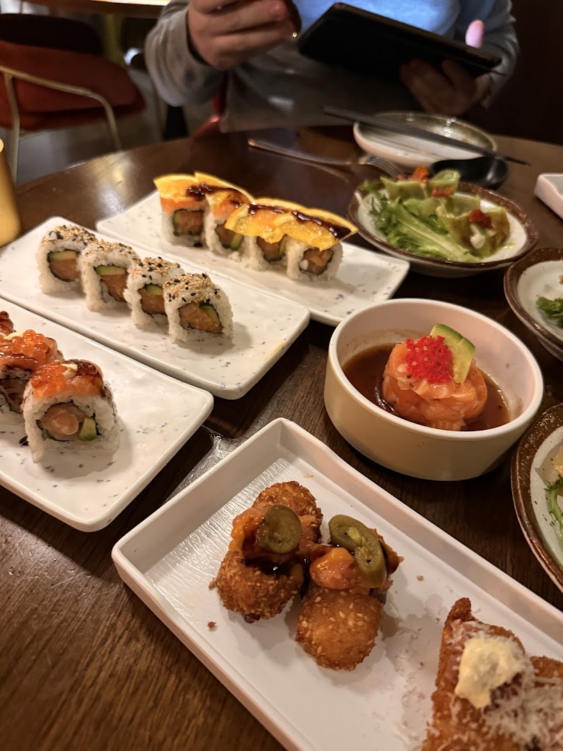 Riso Sushi&Cocktail
